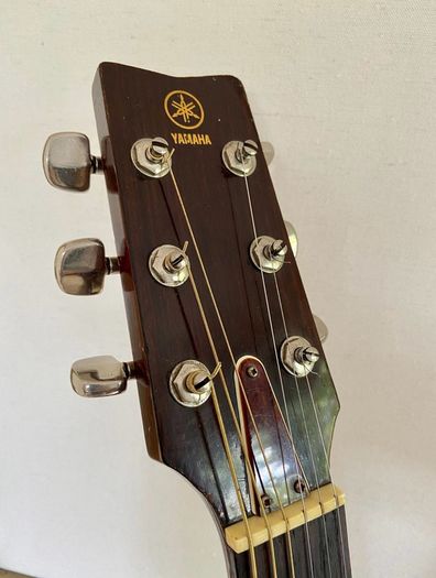 Yamaha FG-200 Vintage 1974 Acoustic Guitar