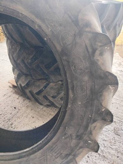 Tyres off ford 7610's