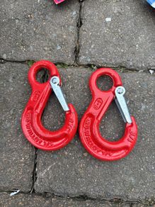 cargo hooks
