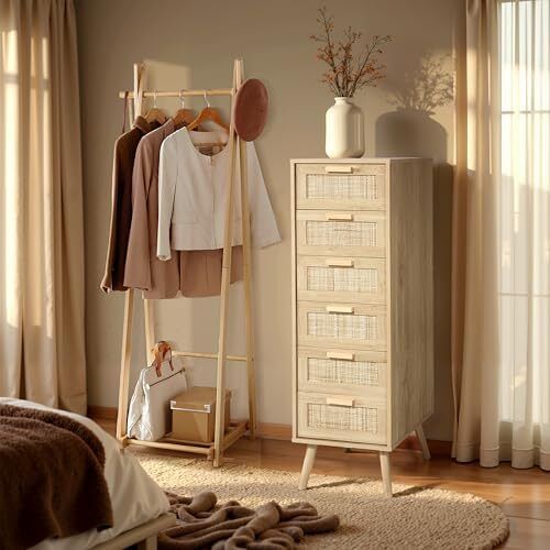 Rattan Chest of Drawers Bedroom, Tall Chester of Drawers with 6 Hand Made Rattan Decorated Drawers for Bedroom, Small Bedside Cabinet with Wood Legs, Natural