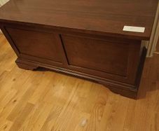 Classic Vintage Solid Wood Storage Trunk