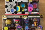 Funko Spider-Man: Across the Spider-Verse Blacklight Bundle (6 Pops &amp; T-Shirt)