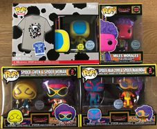 Funko Spider-Man: Across the Spider-Verse Blacklight Bundle (6 Pops & T-Shirt)