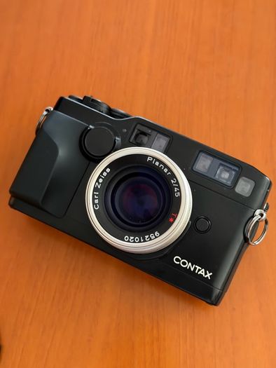 Contax G2
