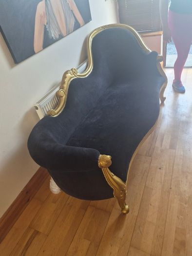 Chaise lounge