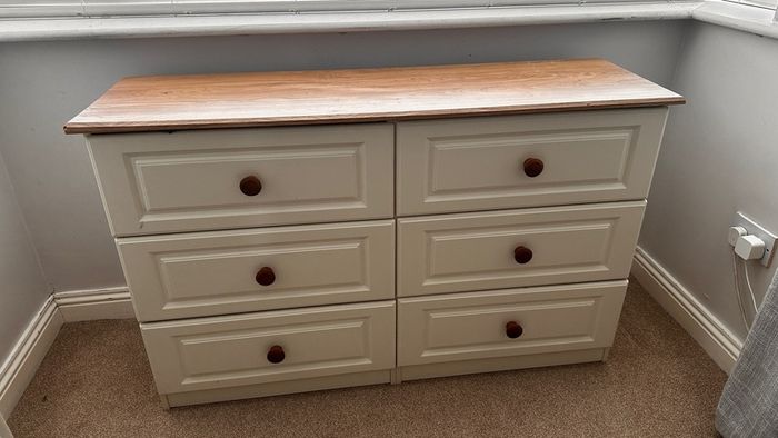 2 x Chest of Drawers