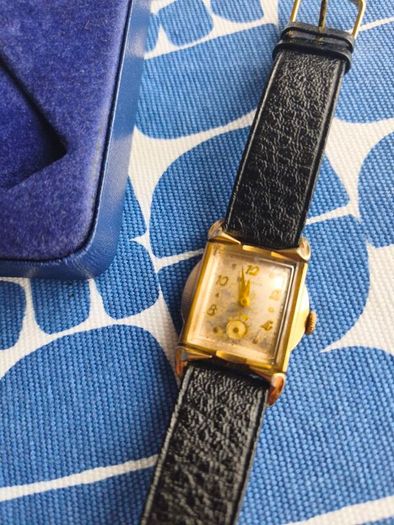 Bulova Banker