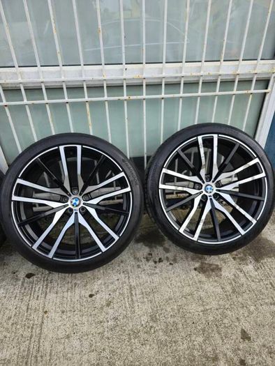 22" Bmw X5/x6 G05/g06 Alloys 742m