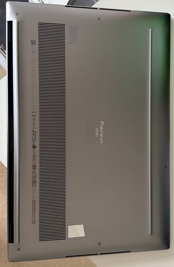 Dell Precision 5560 i9 Laptop