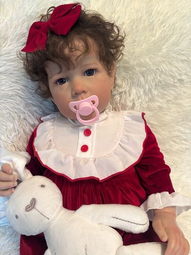 Reborns By Laura.  Back By Popular Demand It's Millie!!  Huge 28inch Heavy, Weighted Reborn Doll.  Welcome to View