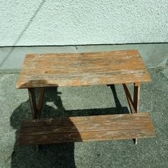 wooden bench
