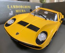 Lamborghini Miura Scale 1/18  Polistil Rare