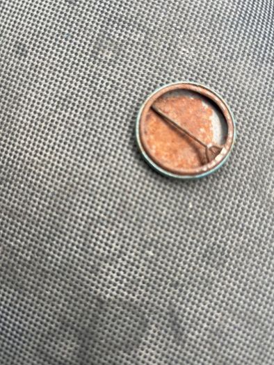 Rare Wills woodbines  clip on badge