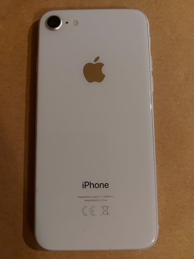 Bundle Of Apple Devices For Parts - Iphones - Ipad - Macbook