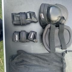 Knee and wrist protection gear