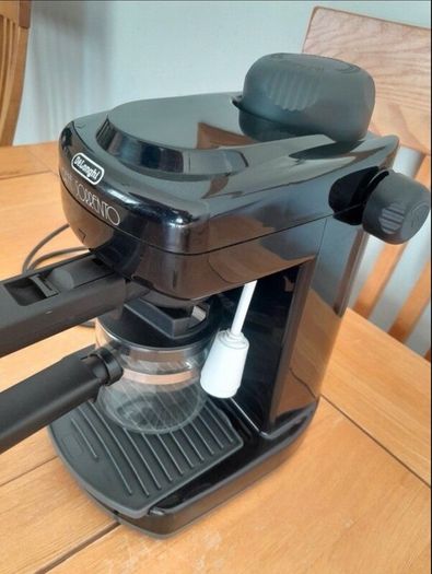 DeLonghi Caffe Sorrento coffee machine FREE