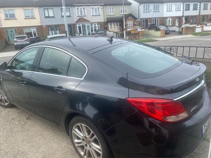 2011 Opel Insignia
