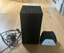 Xbox Series X 1TB  Fully Working   Battery Packs Included  Controller has some stick drift