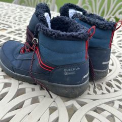 Junior Hiking Boots (lined) UK size 5