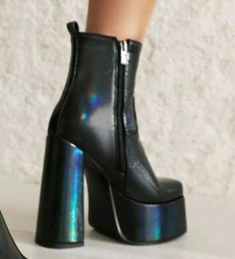 Black Chameleon Waterproof Ultra High Platform  Ankle Boots, size 40