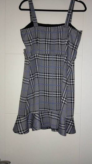 Ladies Quiz Dress