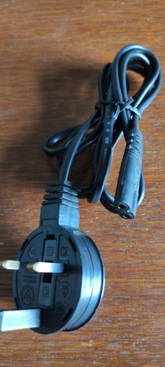 Nokia and other Phone charger cables and scart-leads
