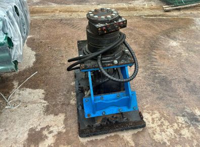 Plate compactor