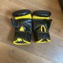boxing gloves Image 2