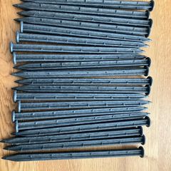 Brand new garden stakes / pegs