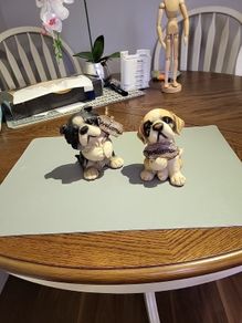 Dog welcome ornaments