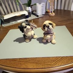 Dog welcome ornaments