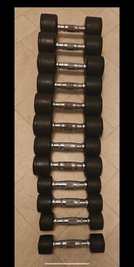 Dumbells-stand-bench-Barbells
