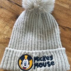 Mickey Mouse bobble hat