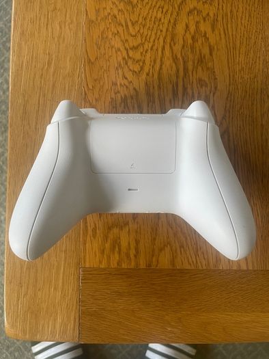 Xbox Series S 512GB with controller
