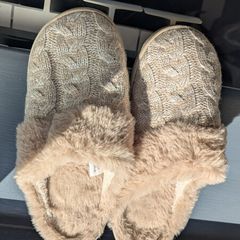 Slippers