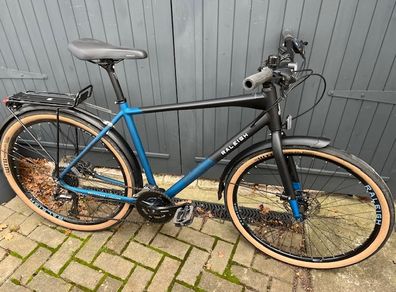 Raleigh Strada 650B City Bike
