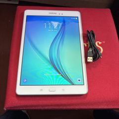 Tablet Samsung SM-T550