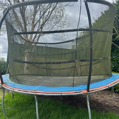 Trampoline