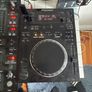 Behringer djx 900 + 2 cdj 350 turntables Image 2