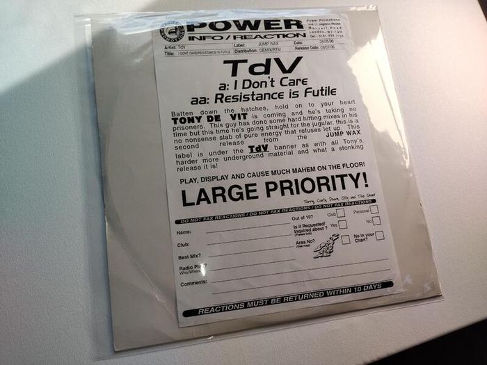 TdV - I Don't Care - Jump Wax Records - Dj White Label Promo - Epic Tony De Vit 90s Hard House Anthem!