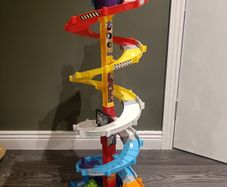 toot toot driver track