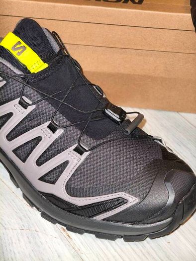 Salomon XA Pro 3D V9 GTX men trekking shoes New with tags UK 8.5 / EU 42-2/3