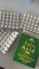Folic acid tablets