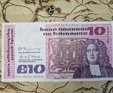 10 Pound B Series 8/12/80 Irish Note
