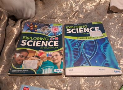 Junior Cycle books Text &tests 2 Cinnte 3