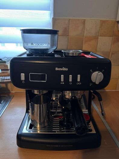 Breville Barista Max+ Espresso Machine