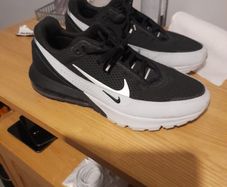 Air max pulse  as new 9.5uk