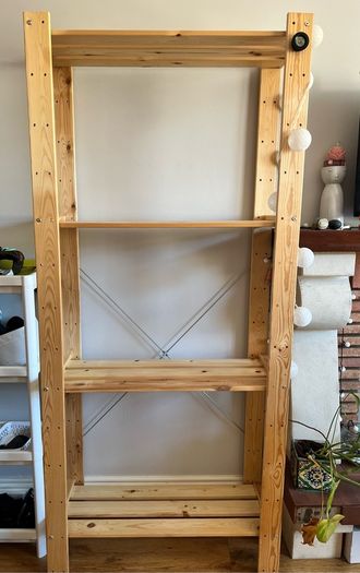 Hejne Ikea - Storage Shelving