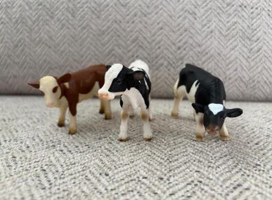 Vintage Schleich Calves