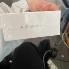 AirPods Pro 2Gen unopened
